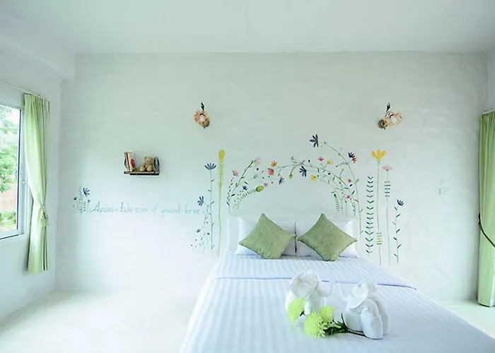 Khun Khao Tamnan Prai Hotel 2*