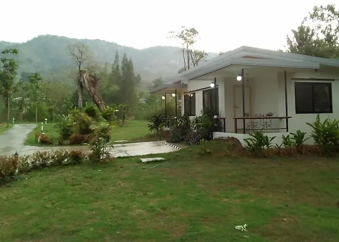 Khun Khao Tamnan Prai 2*