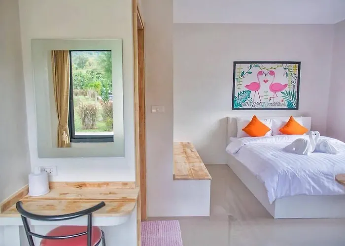 Khun Khao Tamnan Prai Hotel 2*