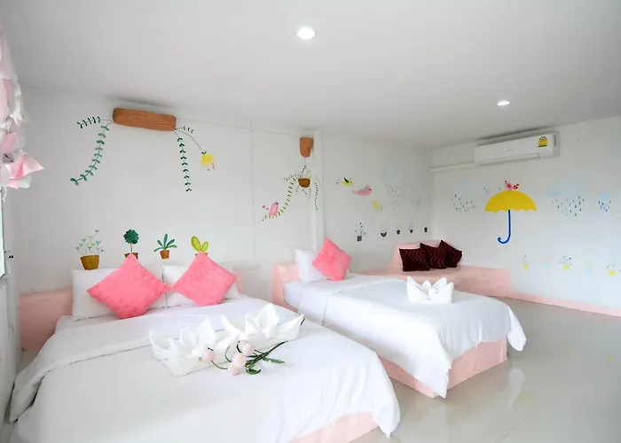 Khun Khao Tamnan Prai Hotel 2*