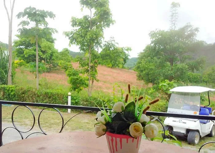 Khun Khao Tamnan Prai