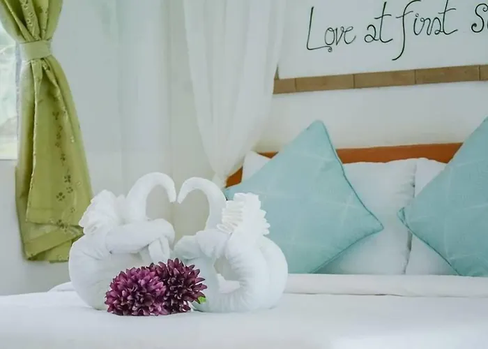 Khun Khao Tamnan Prai Hotel