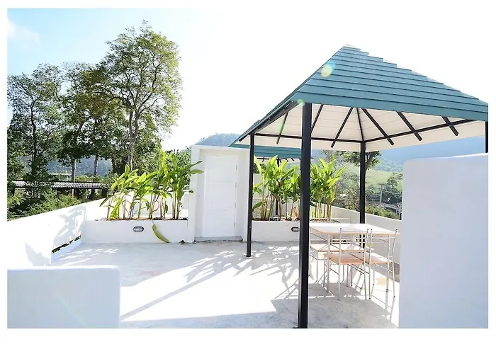 Hotel Khun Khao Tamnan Prai Ratchaburi