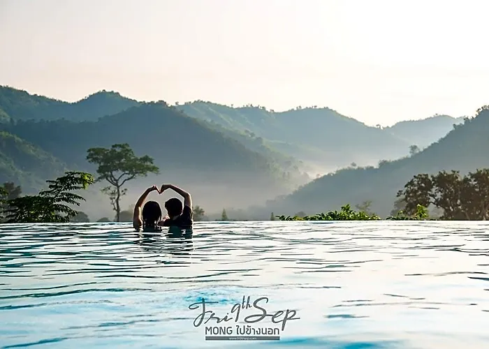 Khun Khao Tamnan Prai Hotel 2*