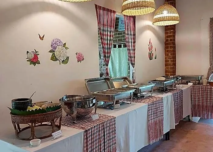 Hotel Khun Khao Tamnan Prai Ratchaburi